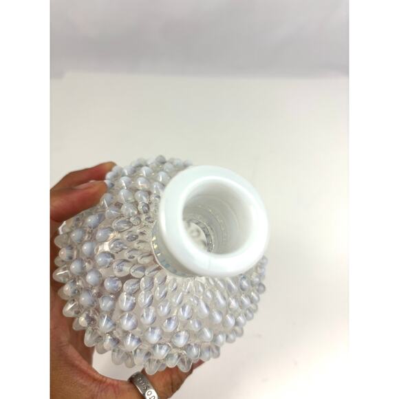 Vintage 1920s Fenton Hobnail Opalescent Glass Bud Vase – Collectible - Picture 12 of 16